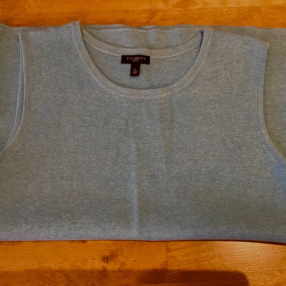 Talbots Petite sleeveless aqua colored sweater Size Sp